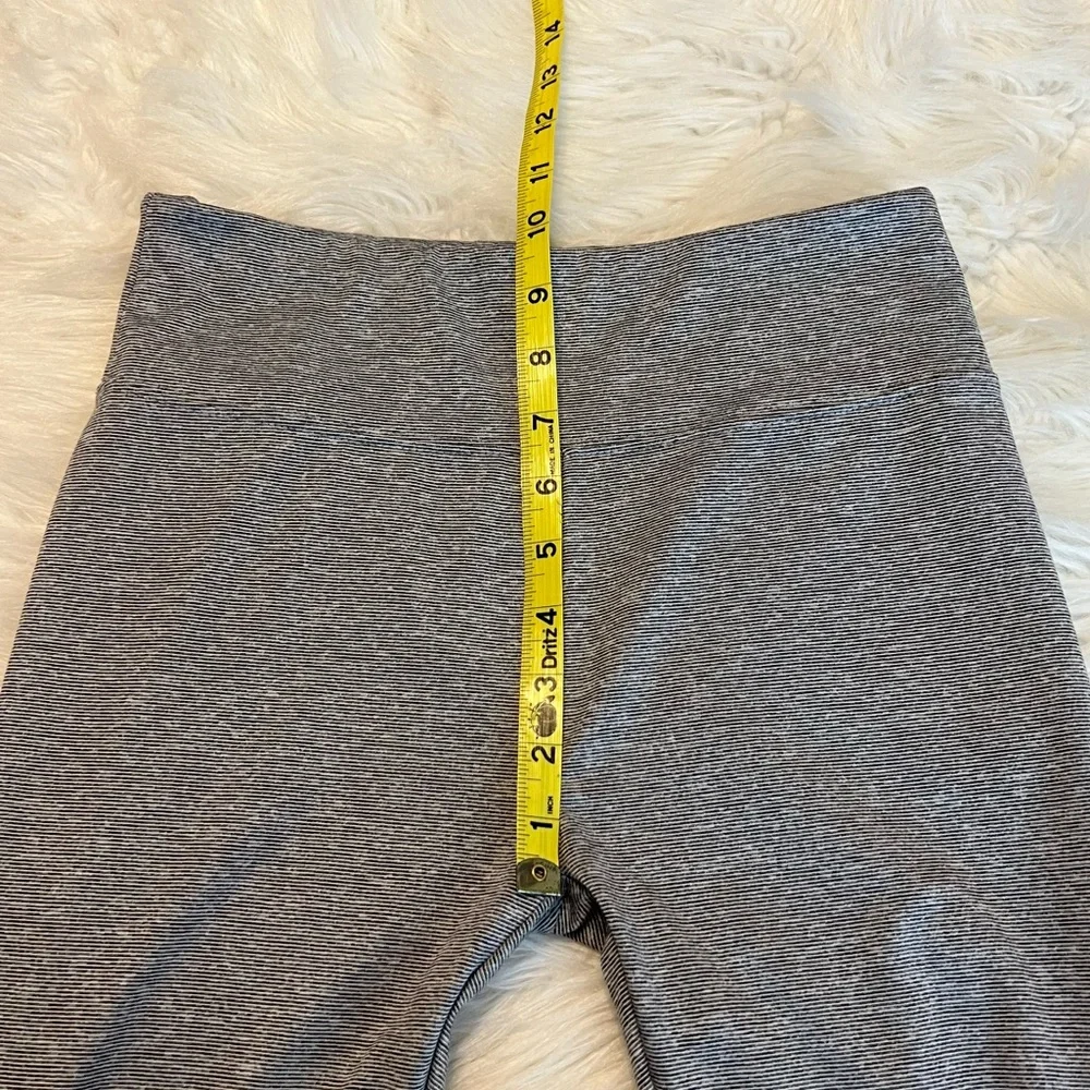 Justice Active Leggings Girls Size 18/20 Justice Logo in front &  back High Rise